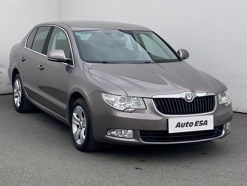 Škoda Superb II 2.0 TDi Ambition