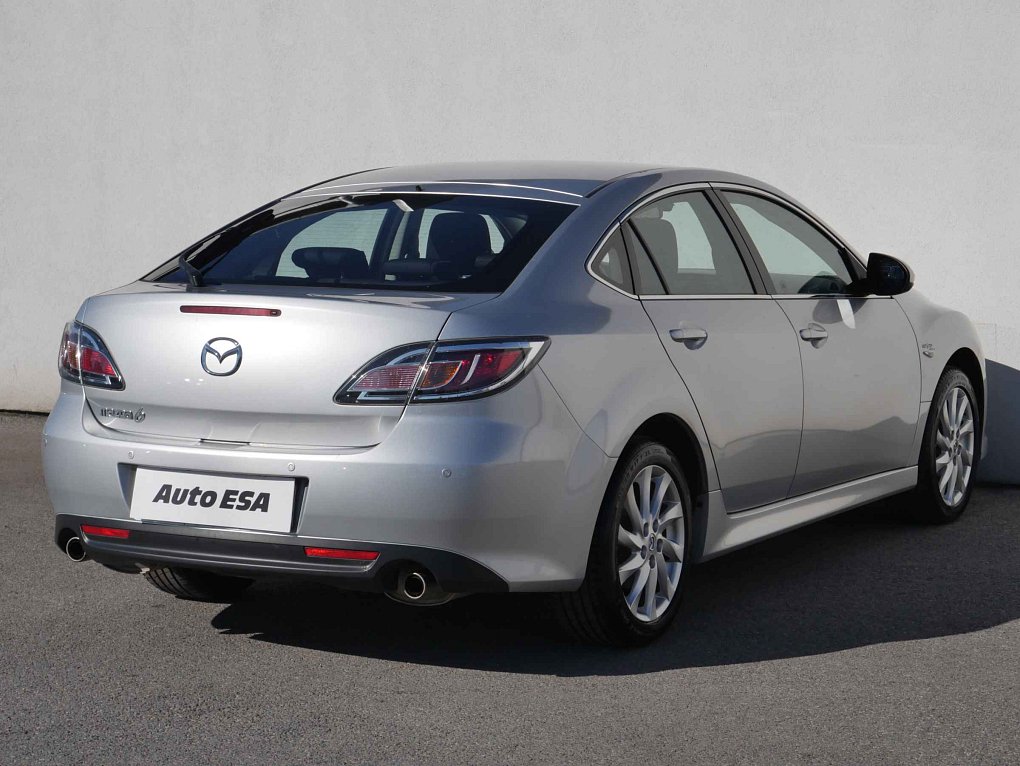 Mazda 6 2.0 i 