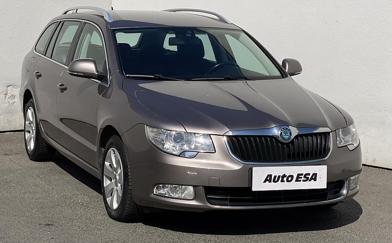 Škoda Superb II 2.0 TDi Ambition