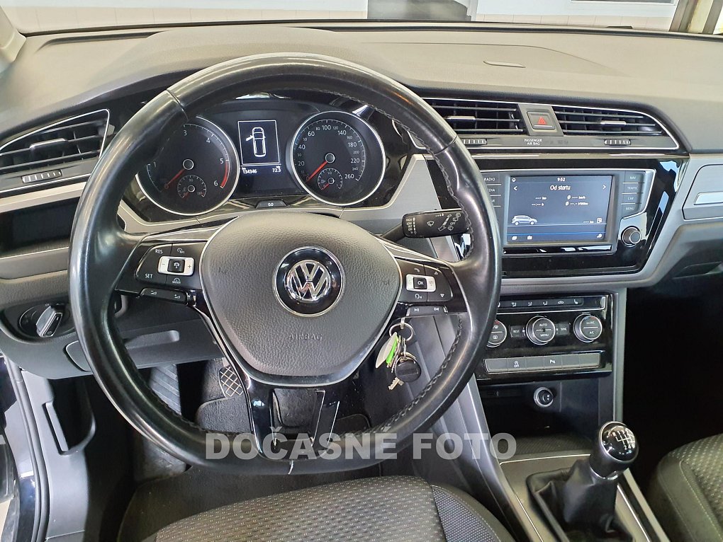 Volkswagen Touran 1.6 TDi 
