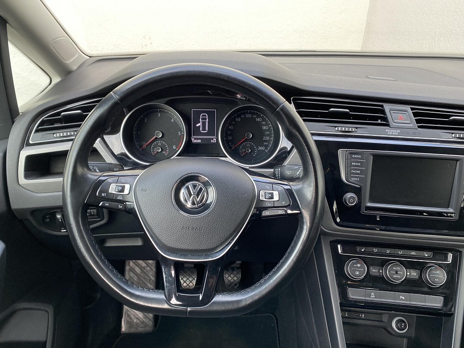 Volkswagen Touran 1.6 TDi 