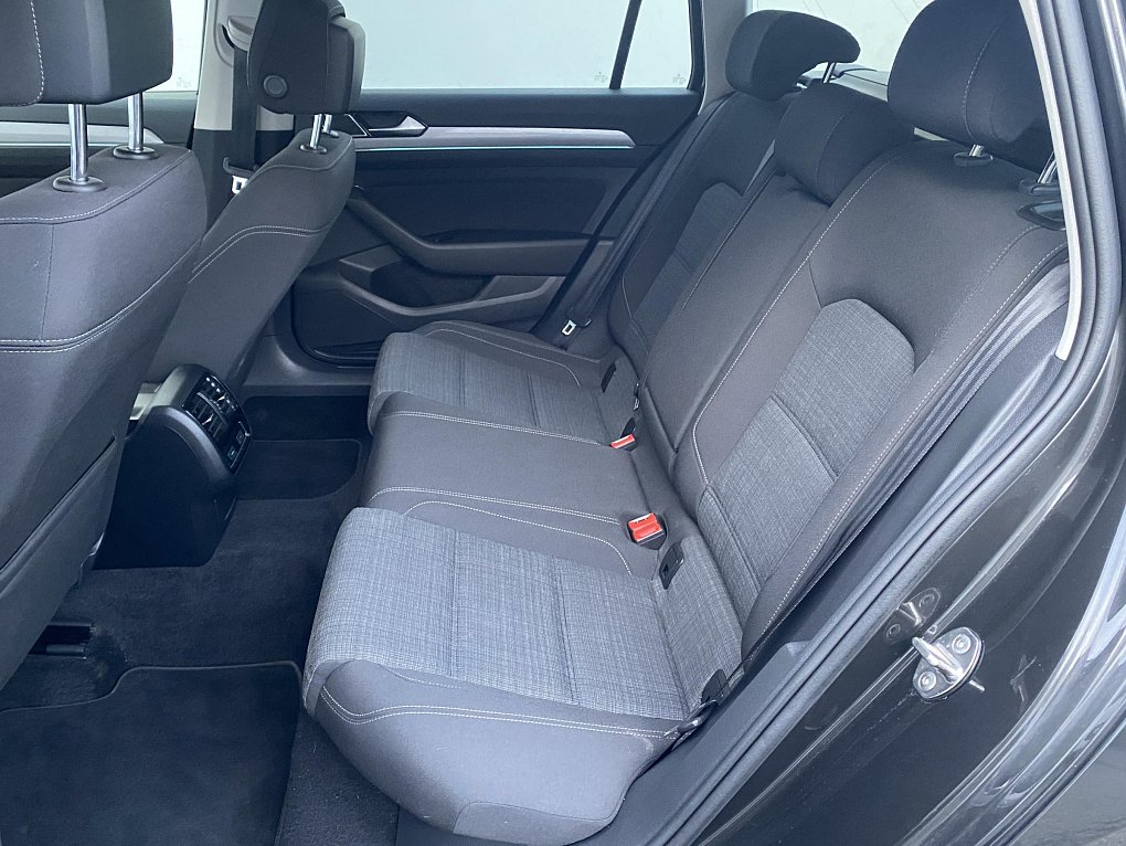 Volkswagen Passat 2.0 TDi Business