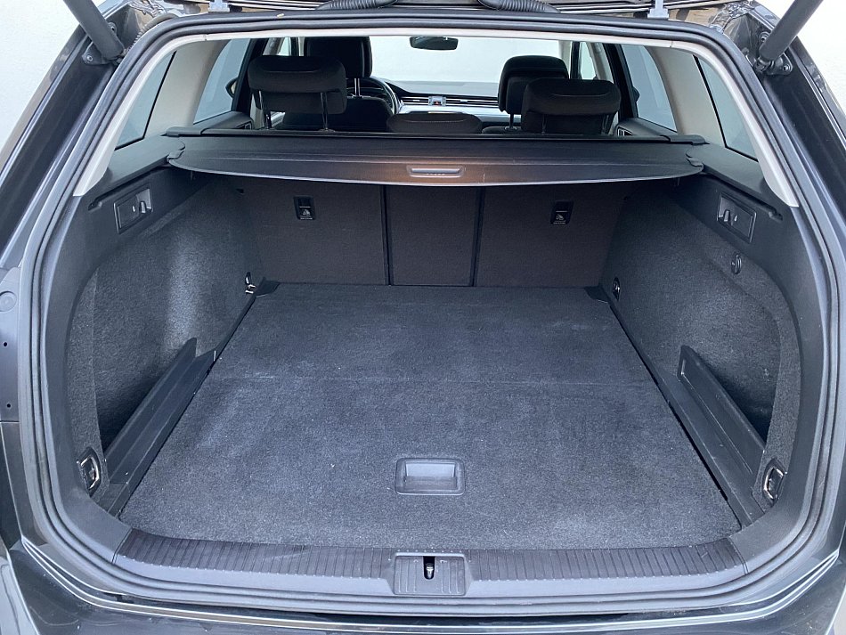 Volkswagen Passat 2.0 TDi Business