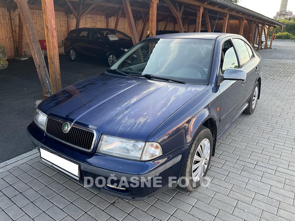 Škoda Octavia 1.6 SR 