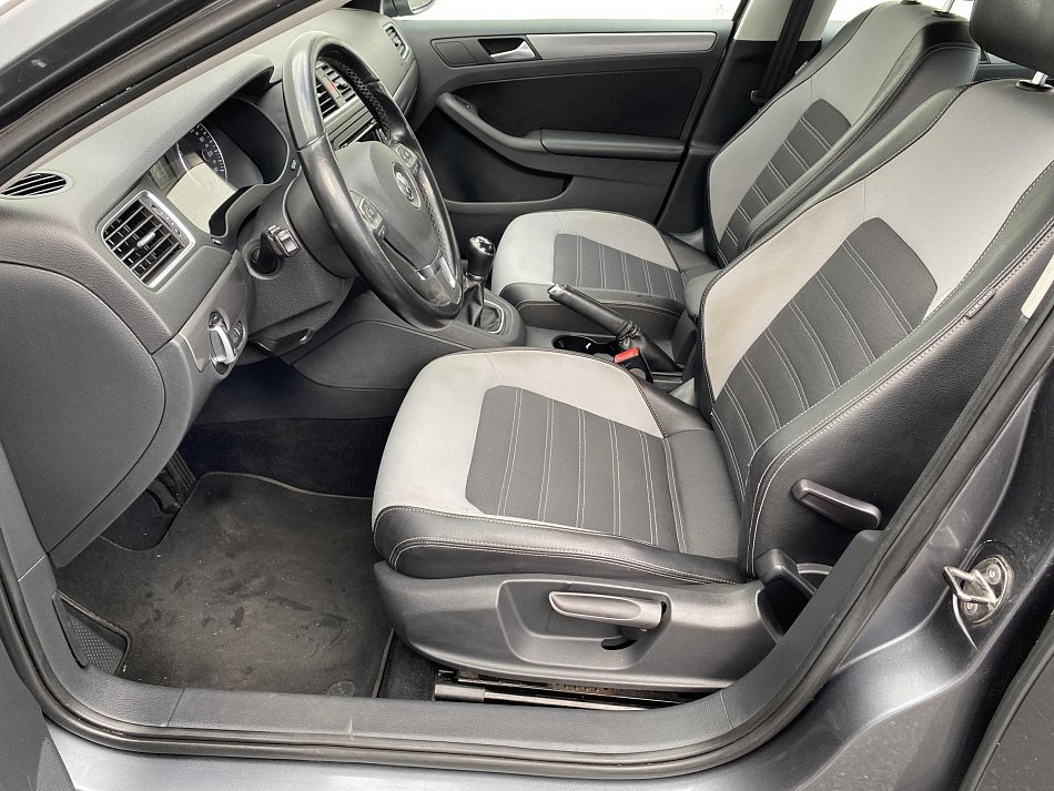 Volkswagen Jetta 1.4 TSI Comfort