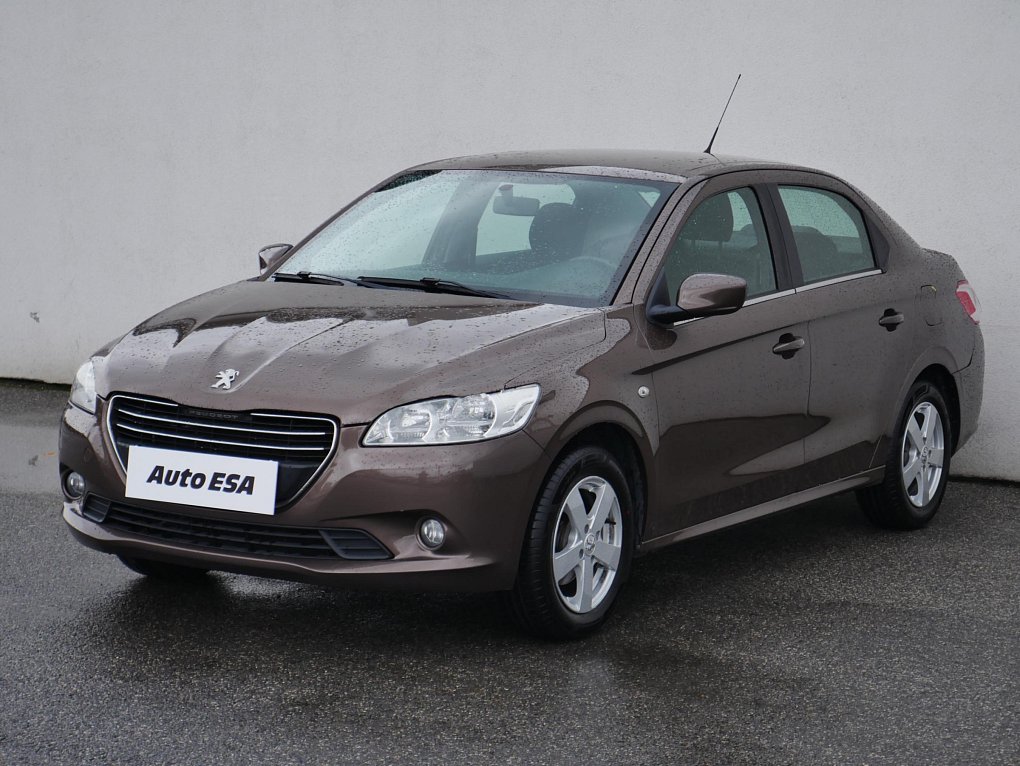 Peugeot 301 1.2 i 