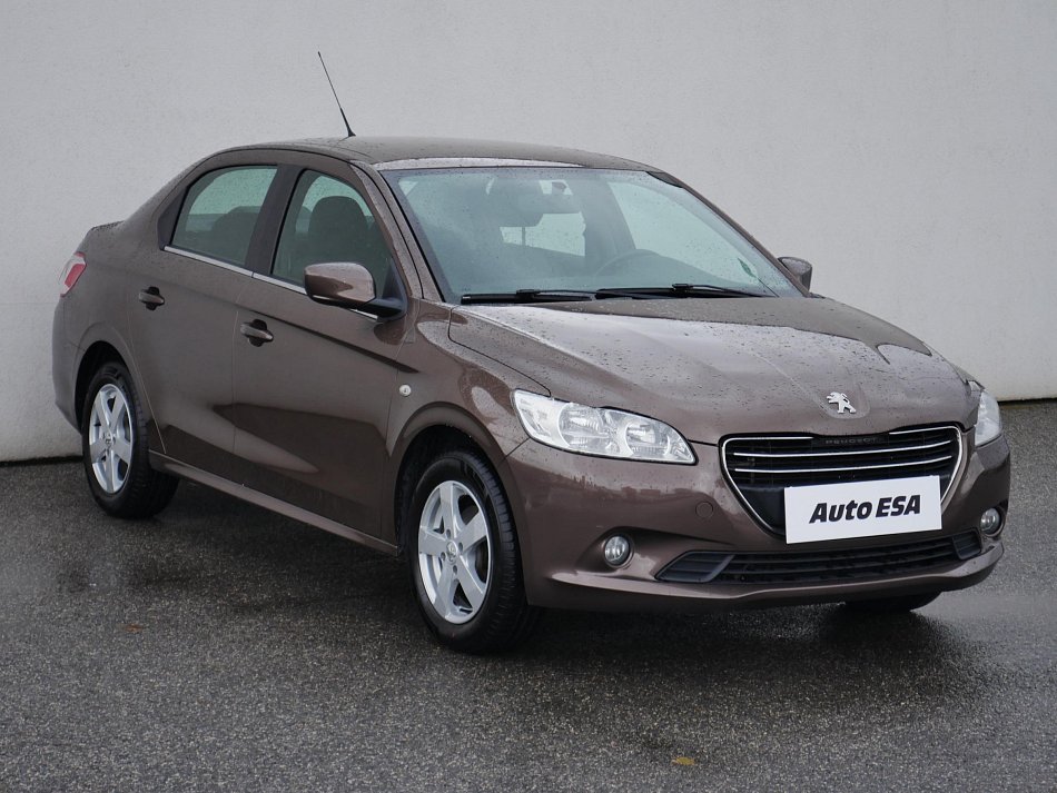 Peugeot 301 1.2 i 