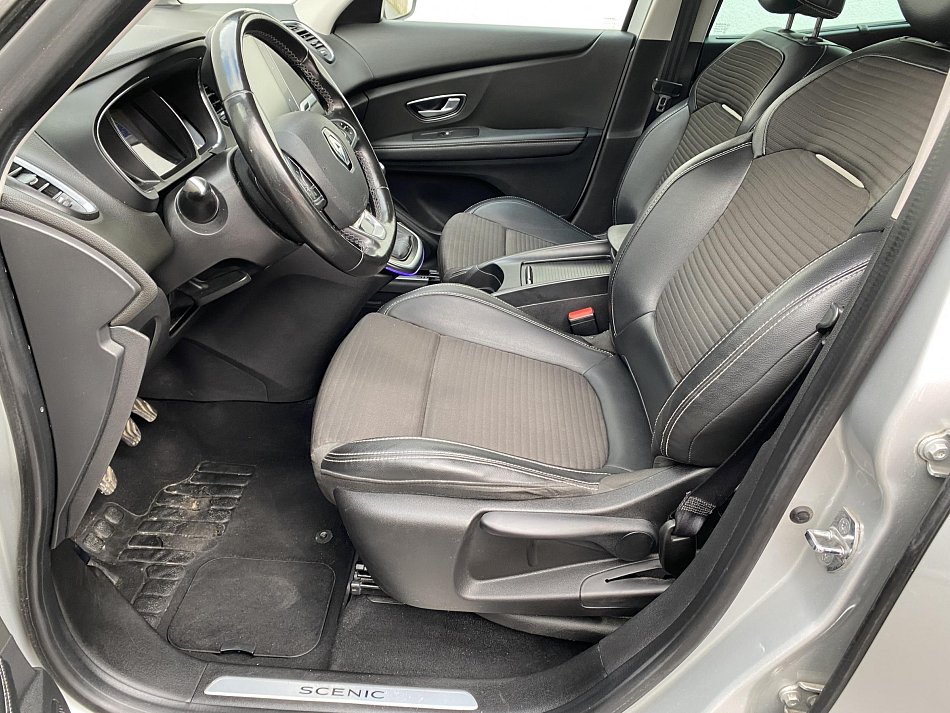 Renault Grand Scénic 1.6 dCi Initiale