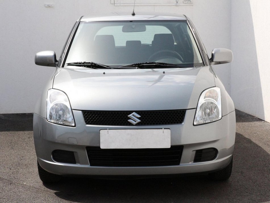 Suzuki Swift 1.3 VVT 
