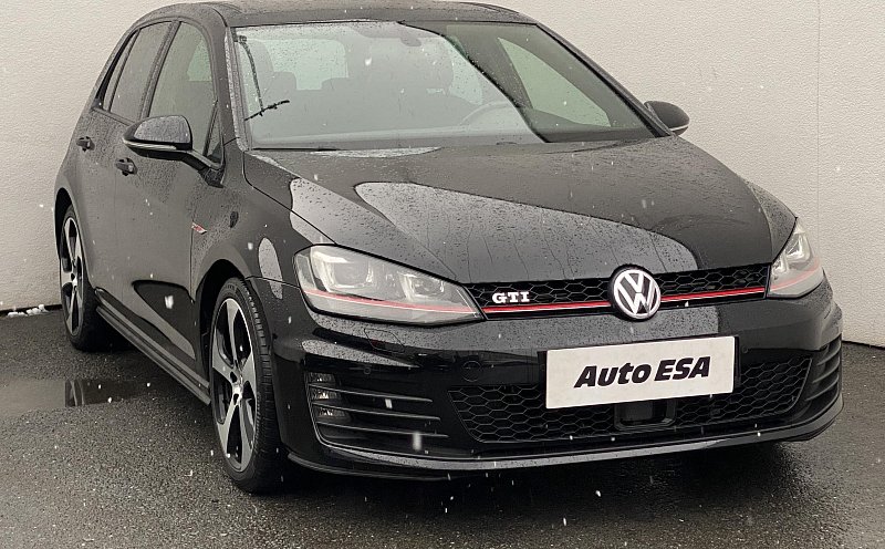 Volkswagen Golf 2.0 TSi GTi