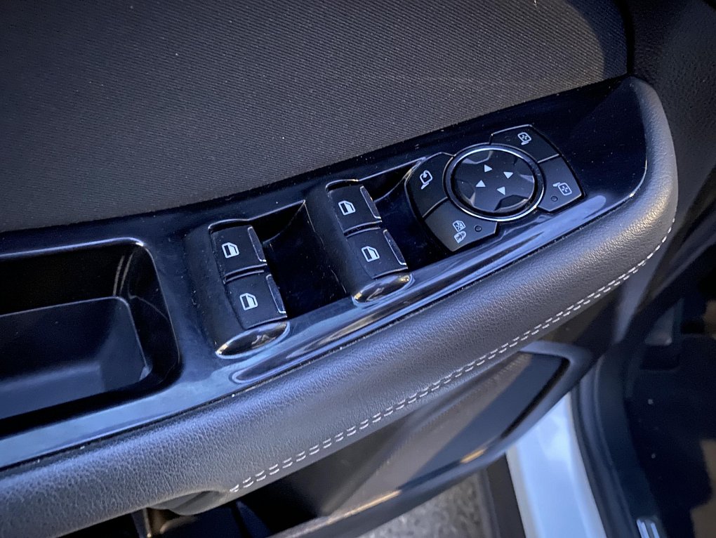 Ford S-MAX 1.5EB Titanium