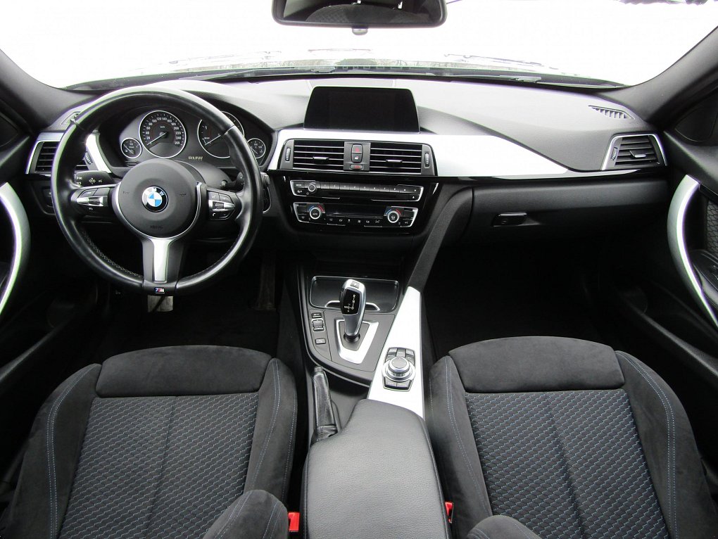 BMW Řada 3 2.0d M Paket 318d