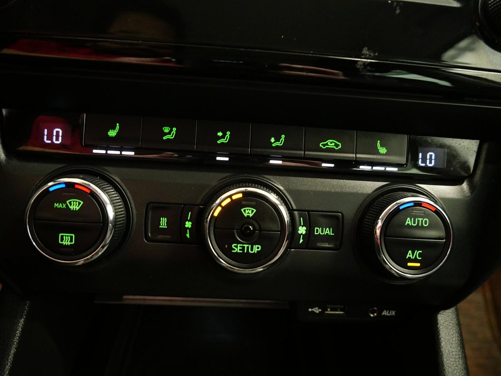 Škoda Octavia III 2.0 TDi Elegance