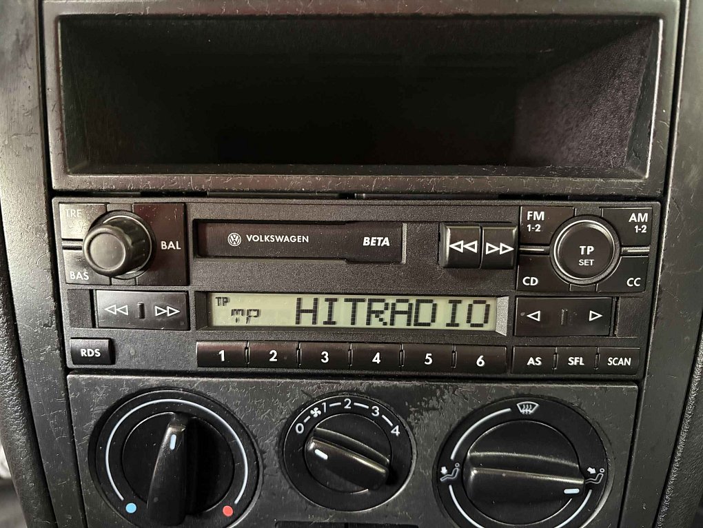 Volkswagen Golf 1.6 i 