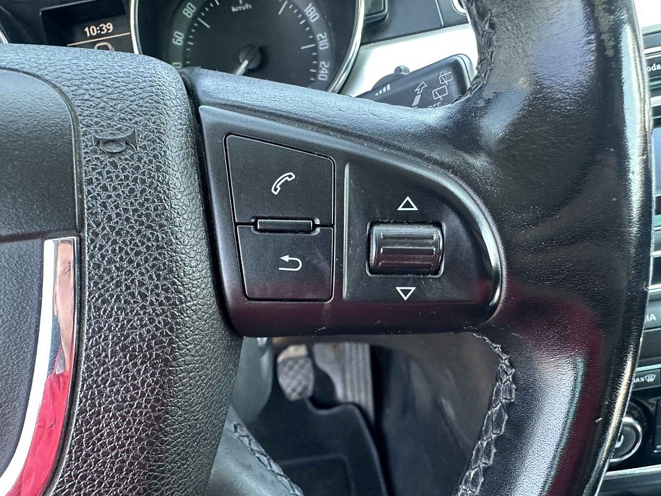 Škoda Superb II 1.6 TDi Ambition