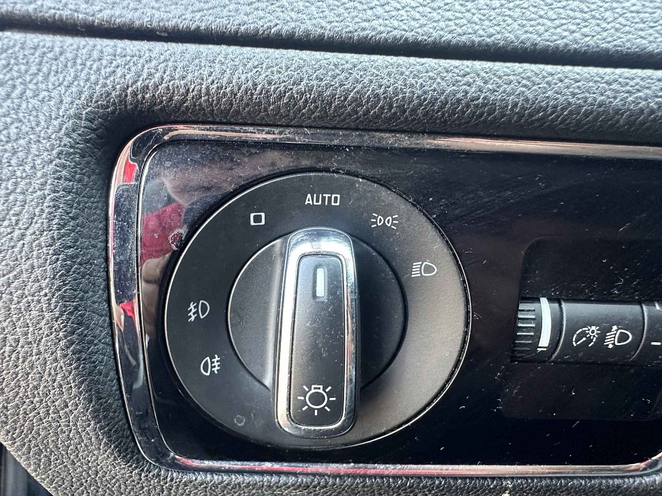 Škoda Superb II 1.6 TDi Ambition