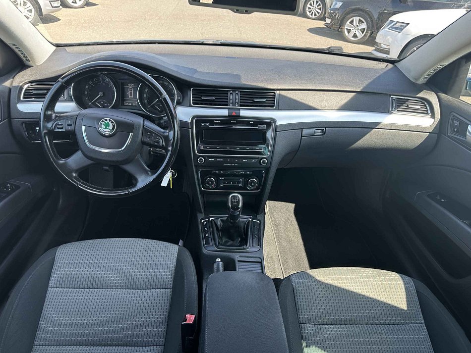 Škoda Superb II 1.6 TDi Ambition