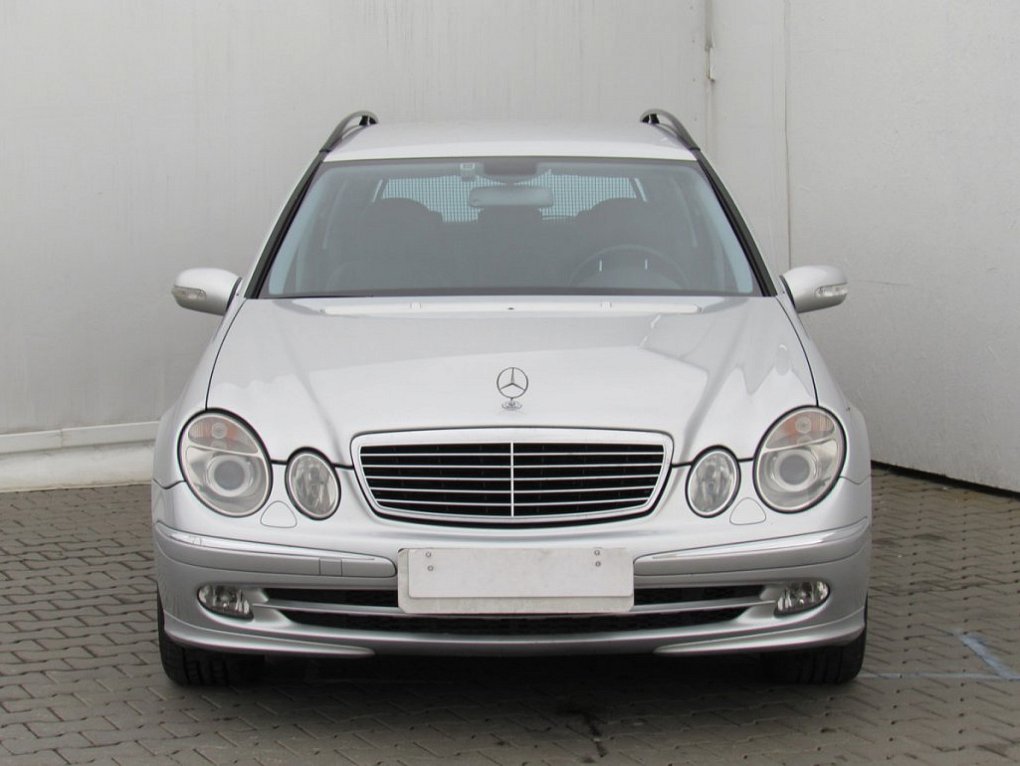 Mercedes-Benz Třída E 3.0 Cdi 