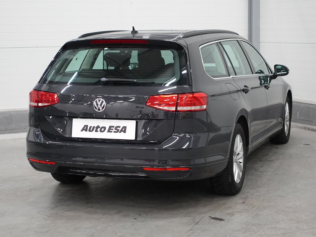 Volkswagen Passat 2.0 TDi Comfortline