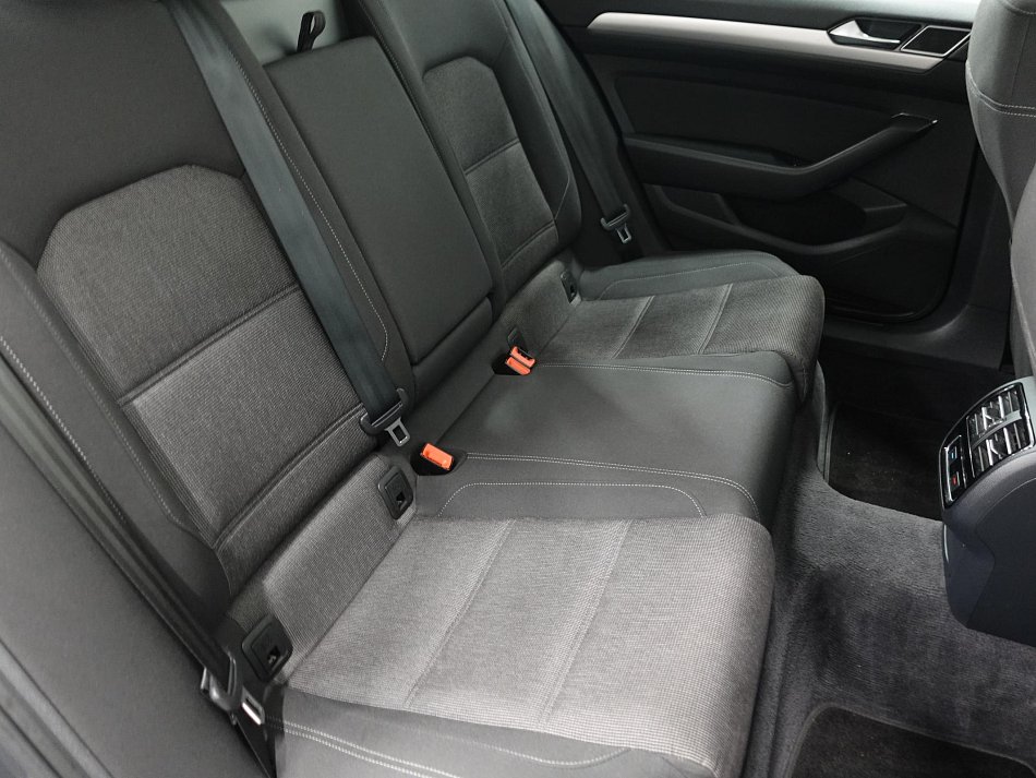 Volkswagen Passat 2.0 TDi Comfortline