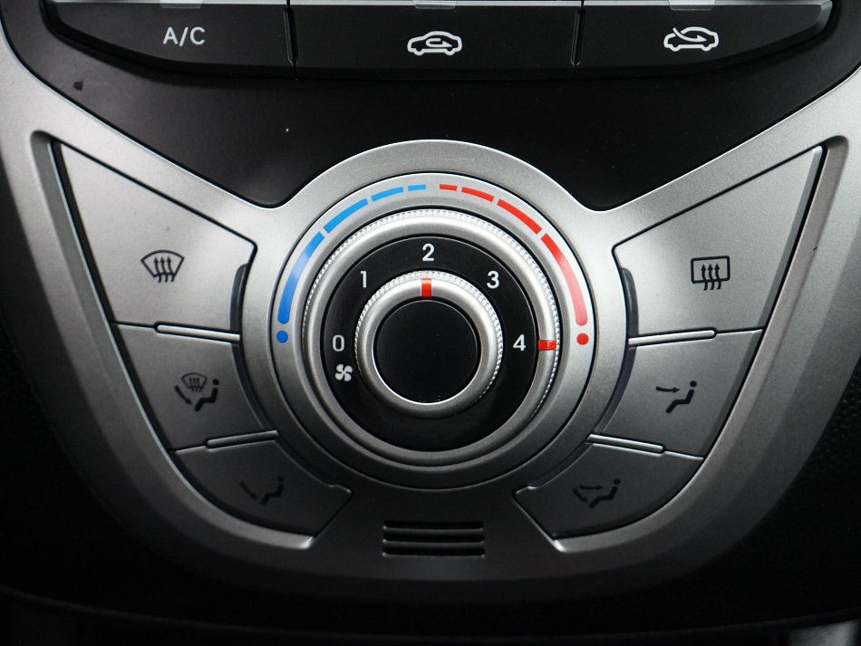 Hyundai Ix20 1.4 i + LPG 