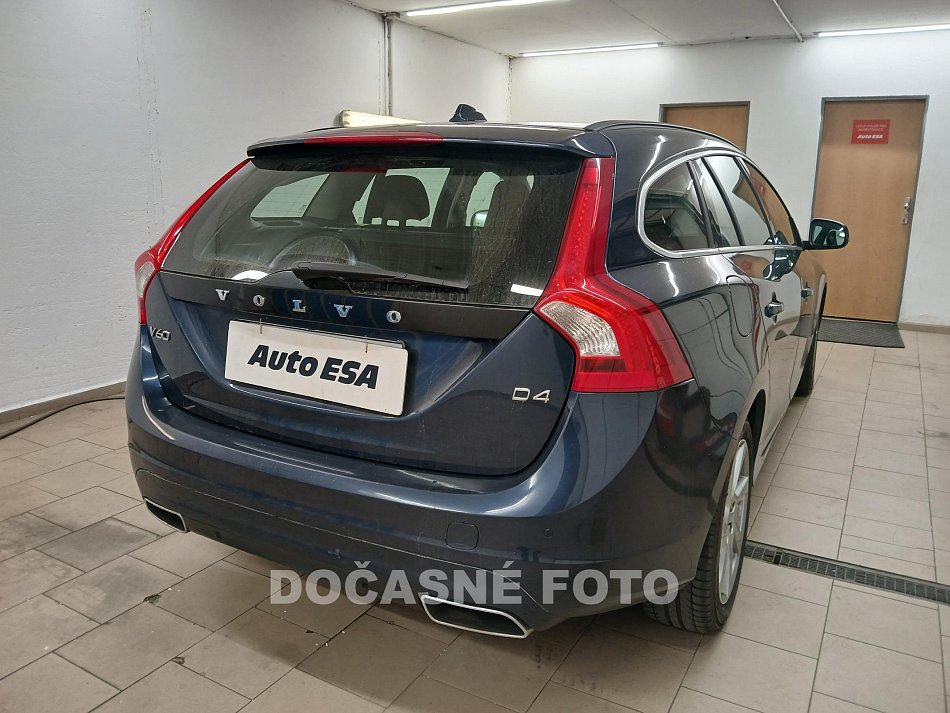 Volvo V60 2.0 D 