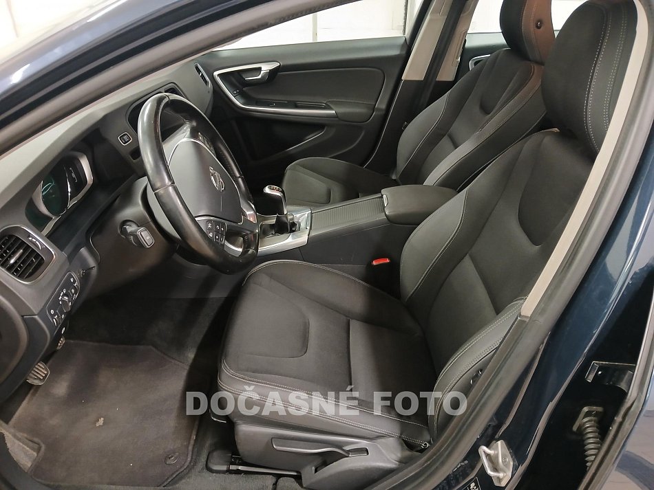 Volvo V60 2.0 D 