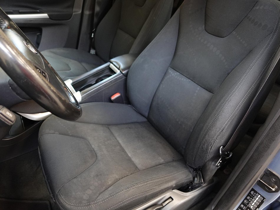 Volvo XC60 2.4d  AWD