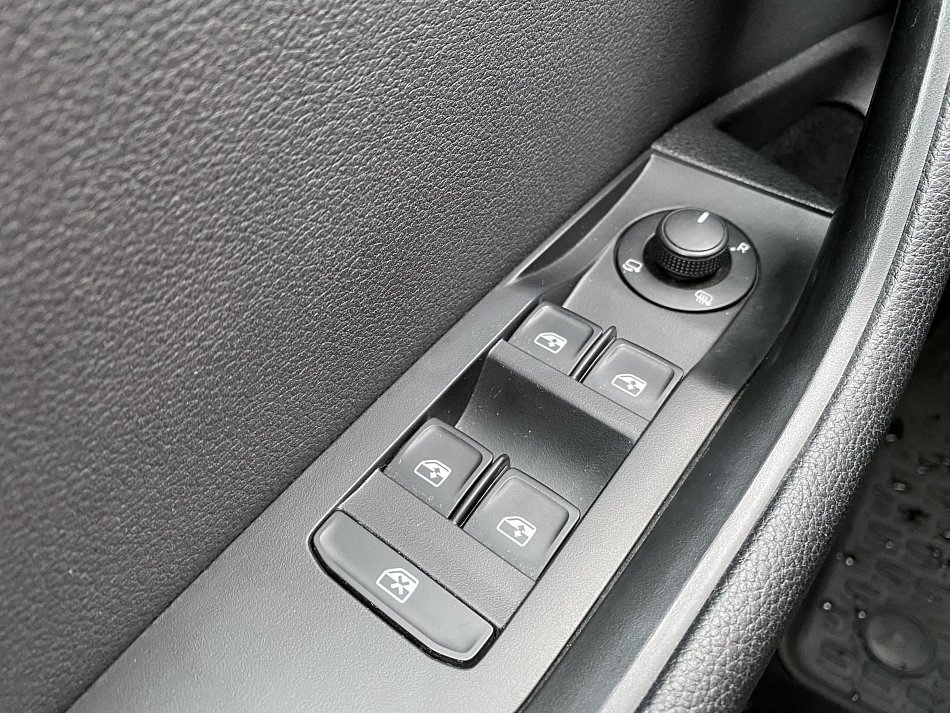 Škoda Superb III 1.4 TSi Ambition