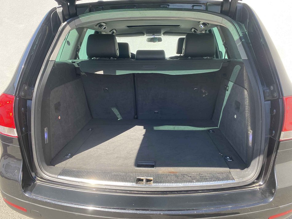 Volkswagen Touareg 2.5 TDi  4x4 R5