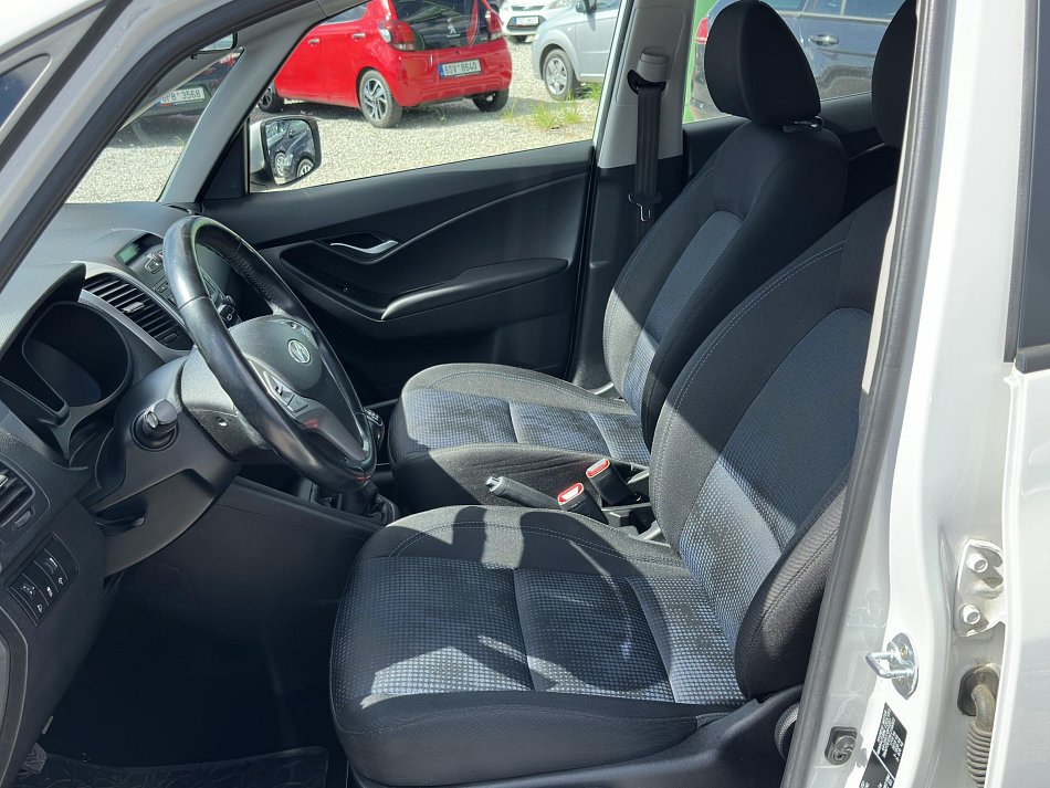 Hyundai Ix20 1.6i 
