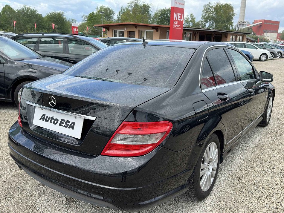 Mercedes-Benz Třída C 1.8K  C200