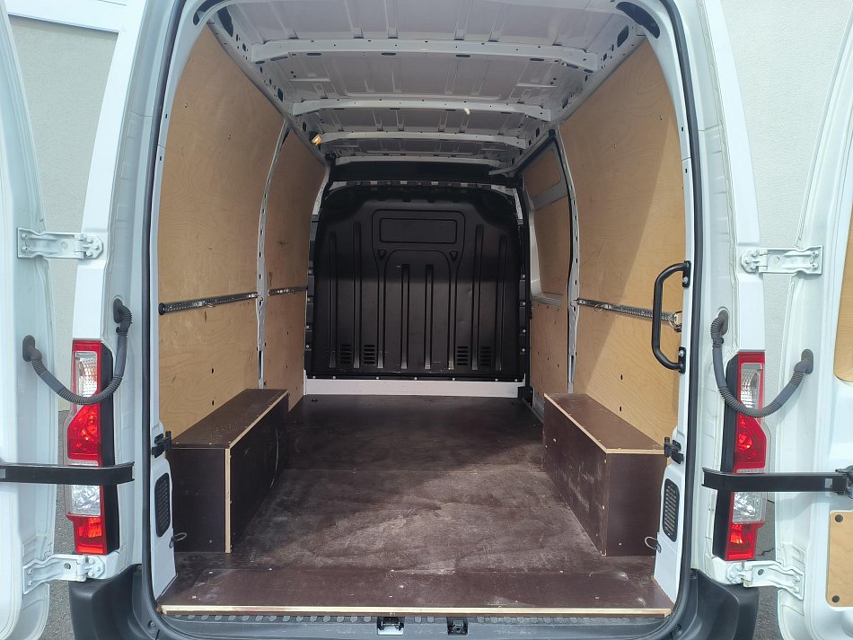 Opel Movano 2.3CDTi  L2H2