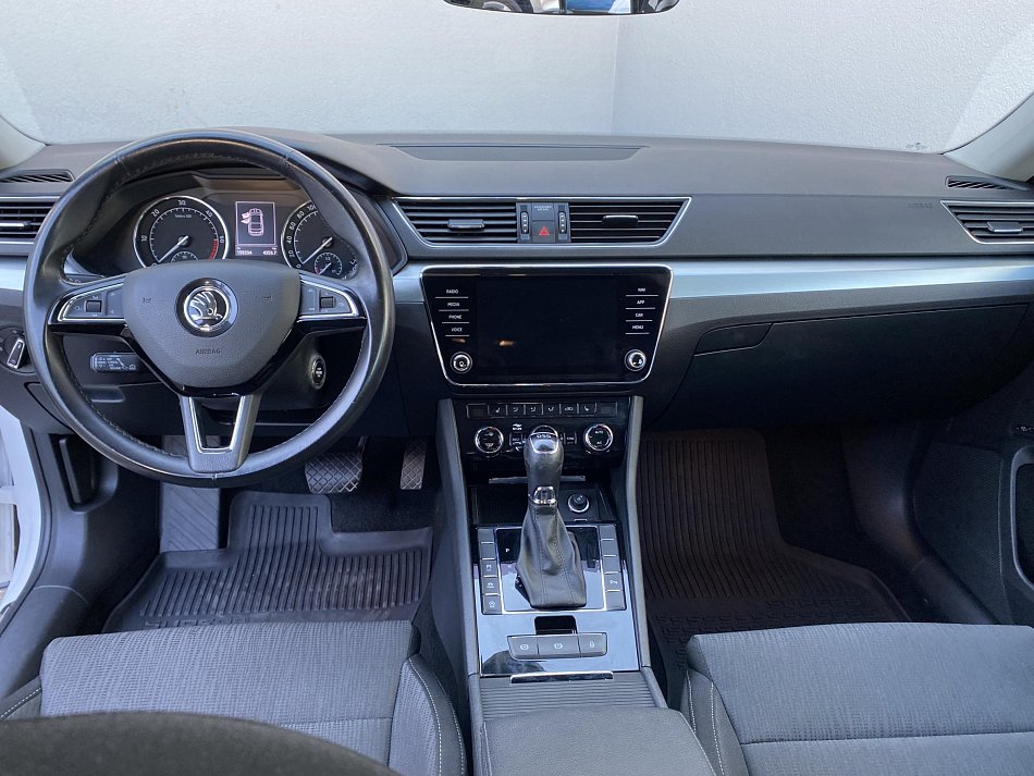 Škoda Superb III 2.0TDi Ambition