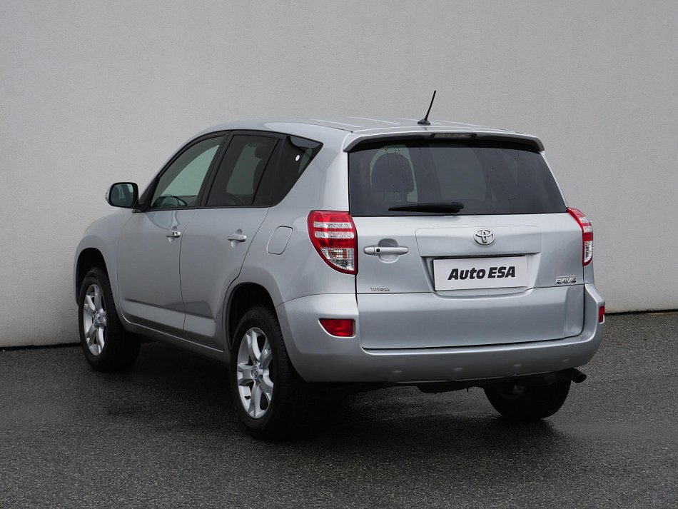 Toyota RAV4 2.0i  4x4