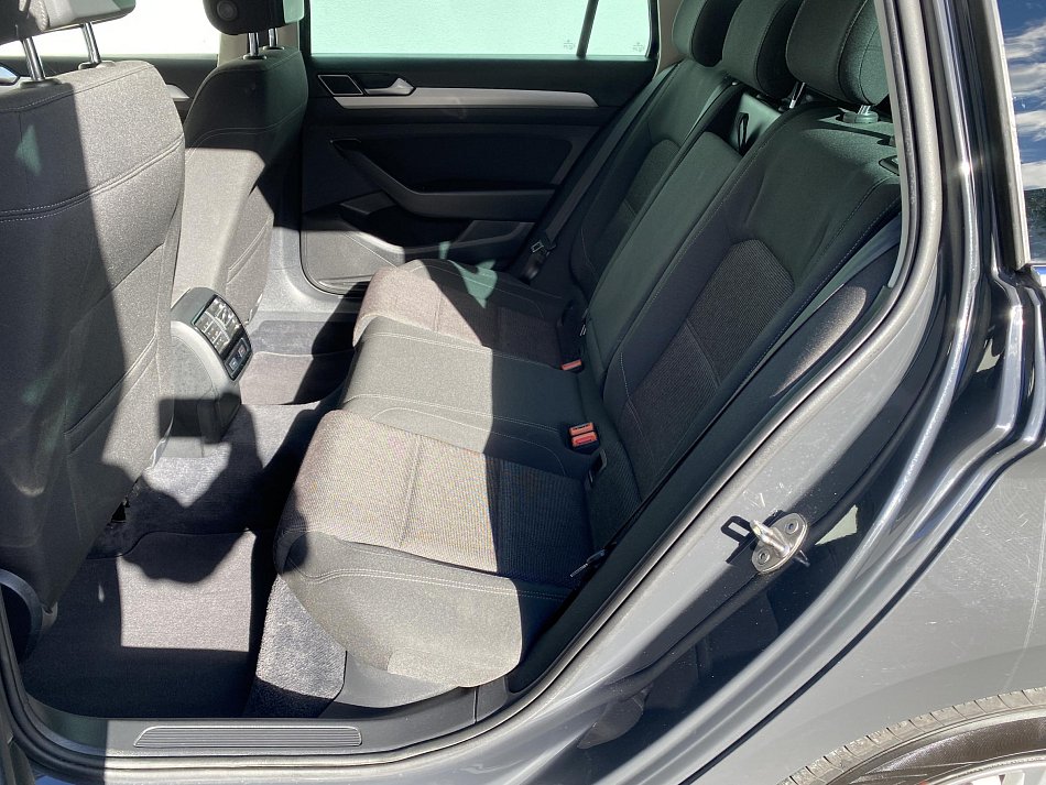 Volkswagen Passat 2.0 TDi Comfortline