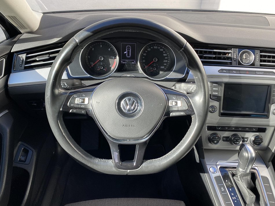 Volkswagen Passat 2.0 TDi Comfortline