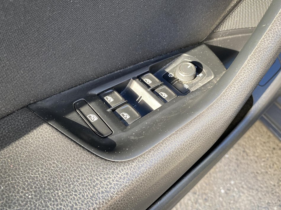 Volkswagen Passat 2.0 TDi Comfortline