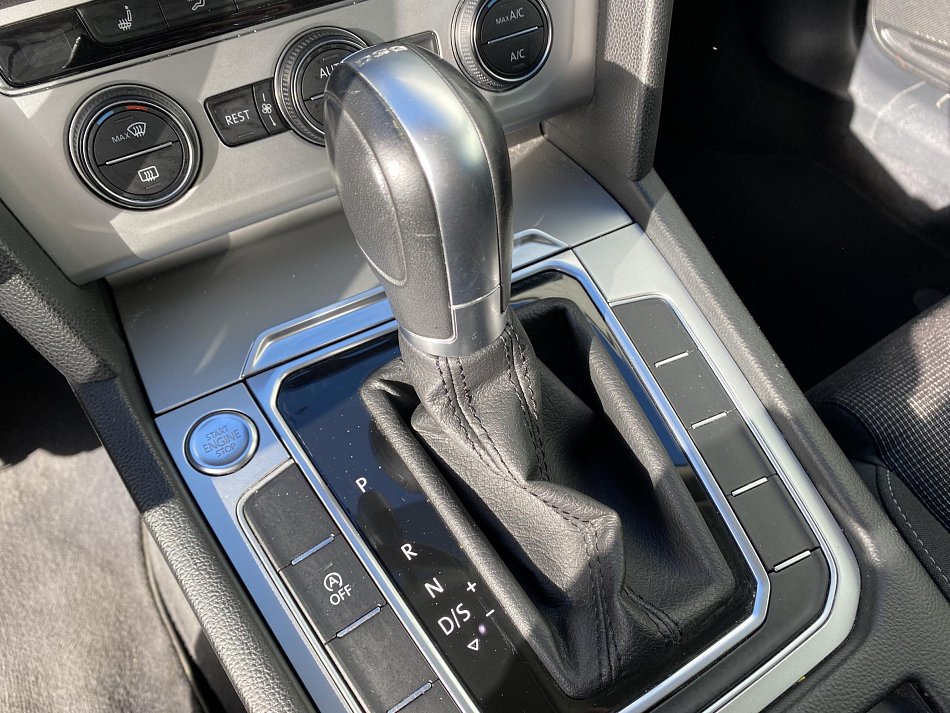 Volkswagen Passat 2.0 TDi Comfortline