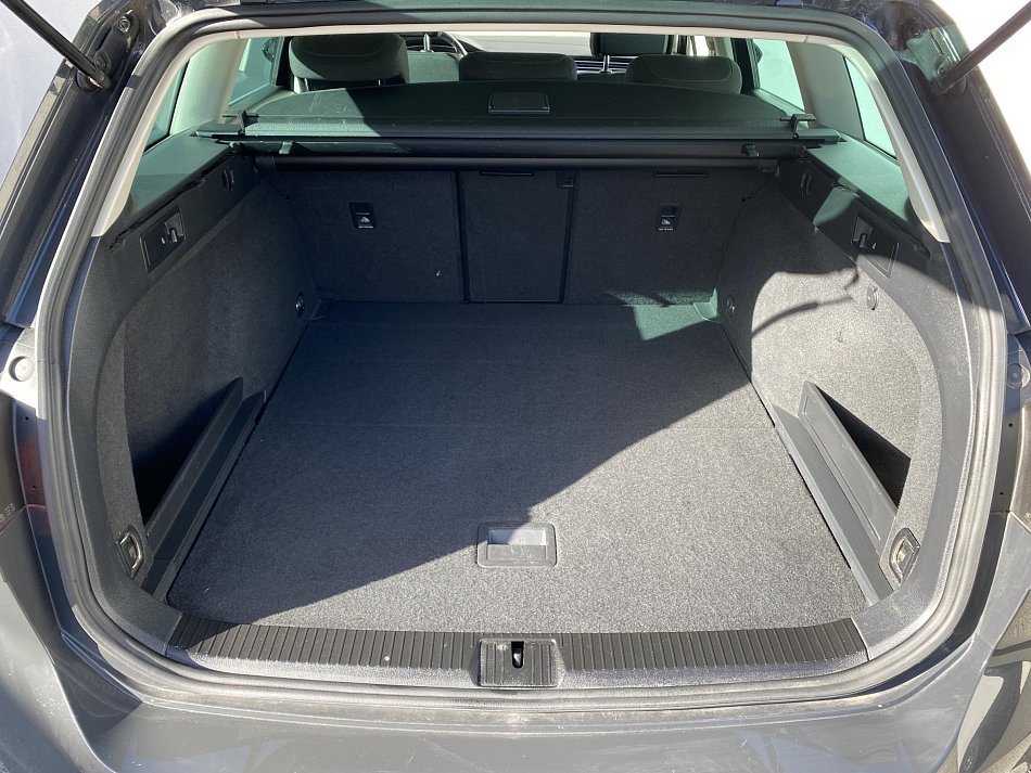 Volkswagen Passat 2.0 TDi Comfortline