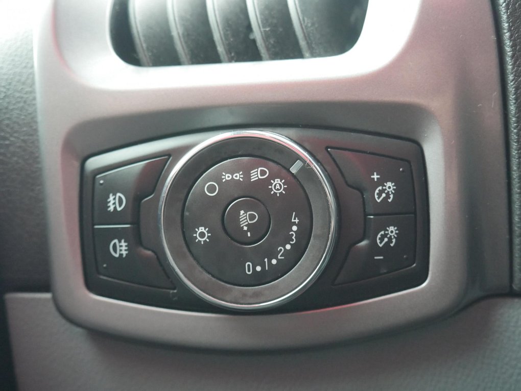 Ford Transit Custom 2.2TDCi Trend 8míst