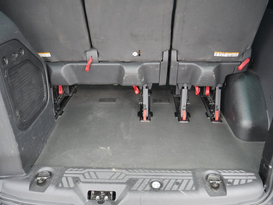 Ford Transit Custom 2.2TDCi Trend 8míst