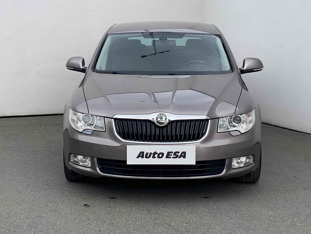 Škoda Superb II 2.0 TDi Ambition