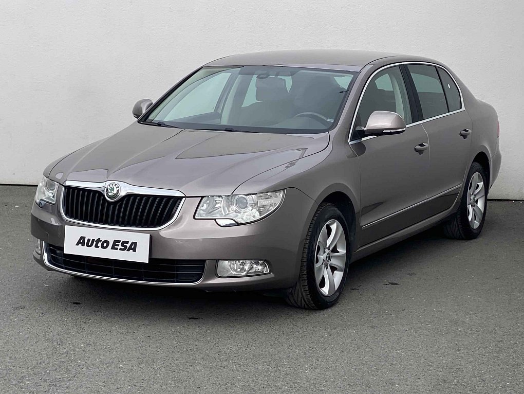 Škoda Superb II 2.0 TDi Ambition