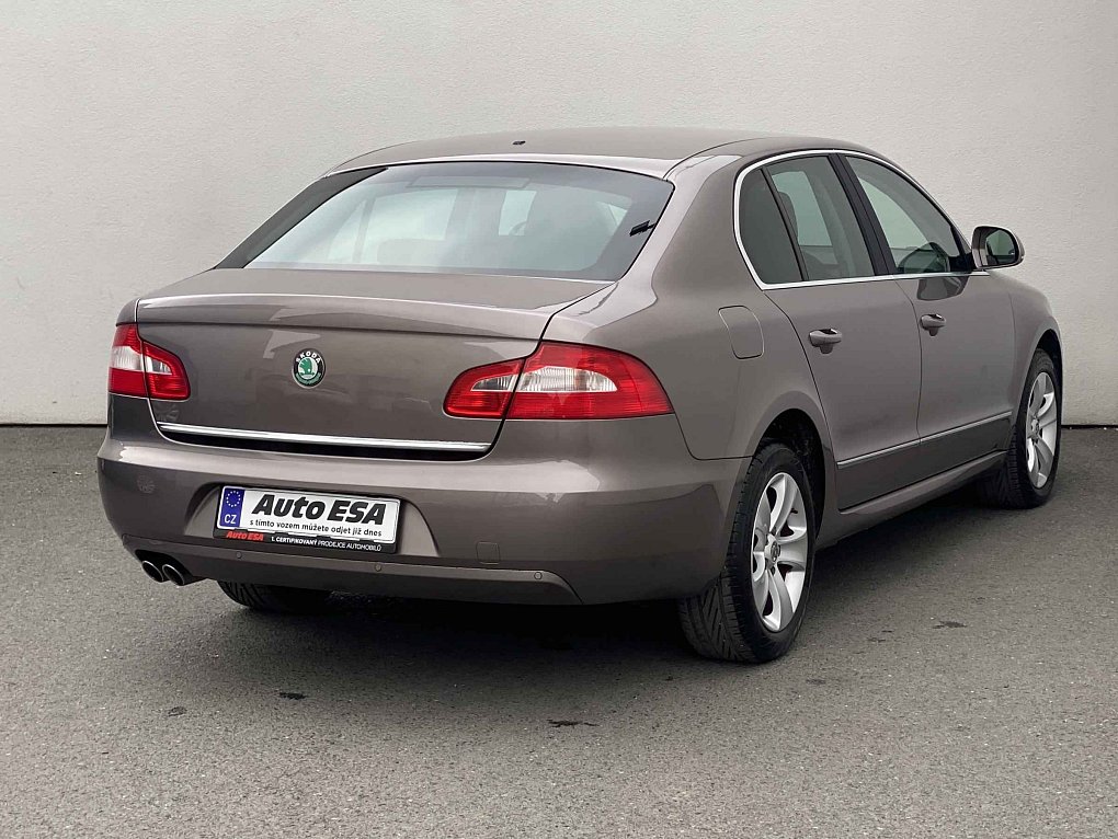 Škoda Superb II 2.0 TDi Ambition