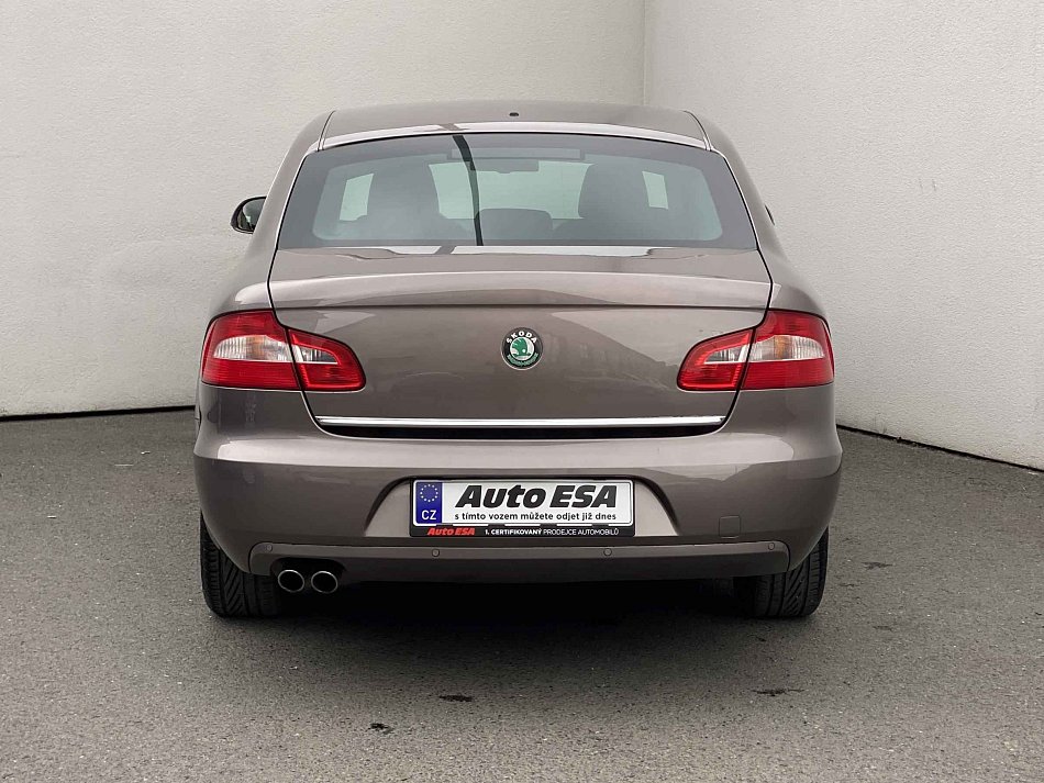 Škoda Superb II 2.0 TDi Ambition