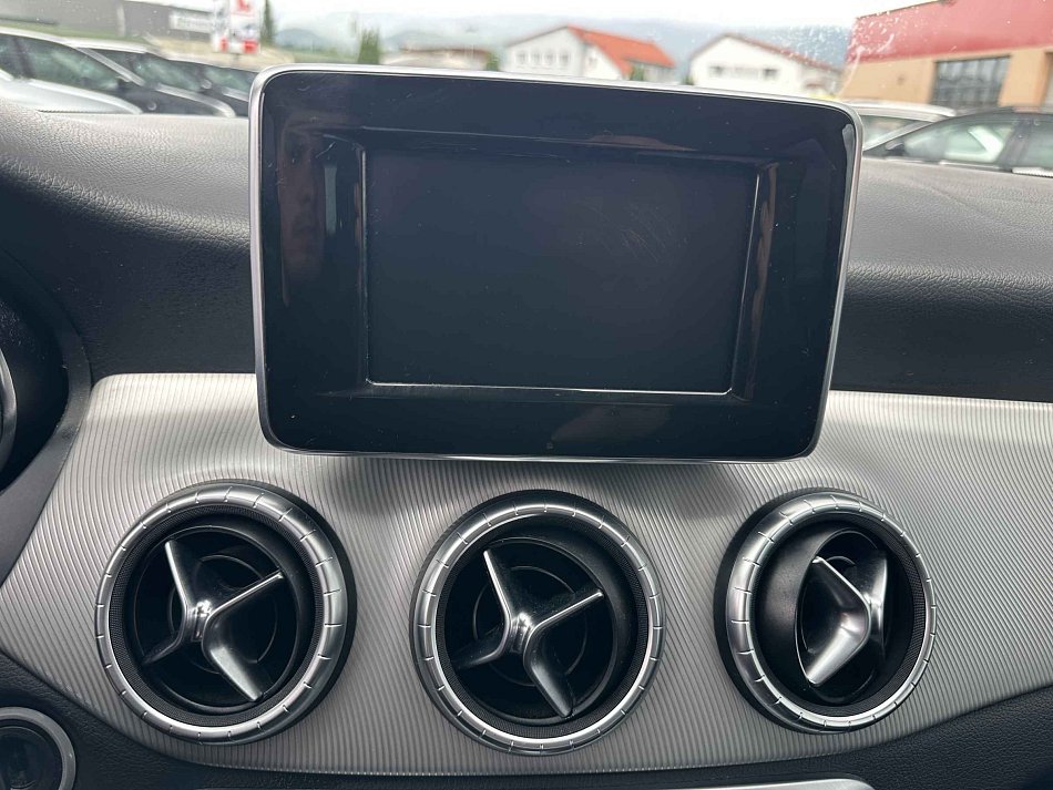 Mercedes-Benz CLA 1.8 CDi  200 CDi