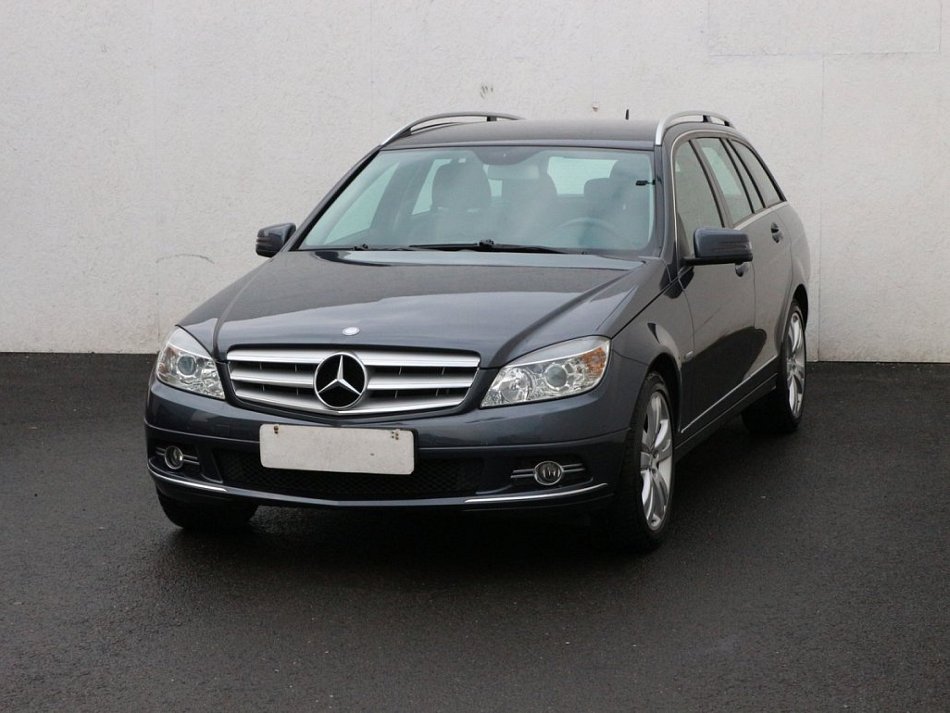 Mercedes-Benz Třída C 2.0 i Avantgarde C200