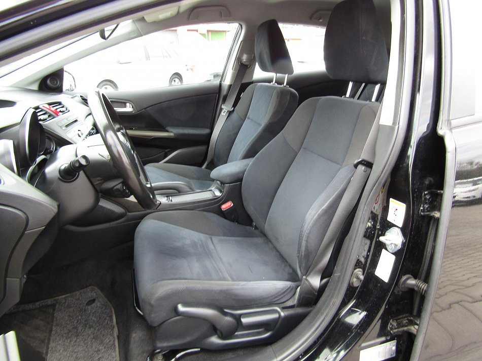 Honda Civic 1.8 V-TEC Sport