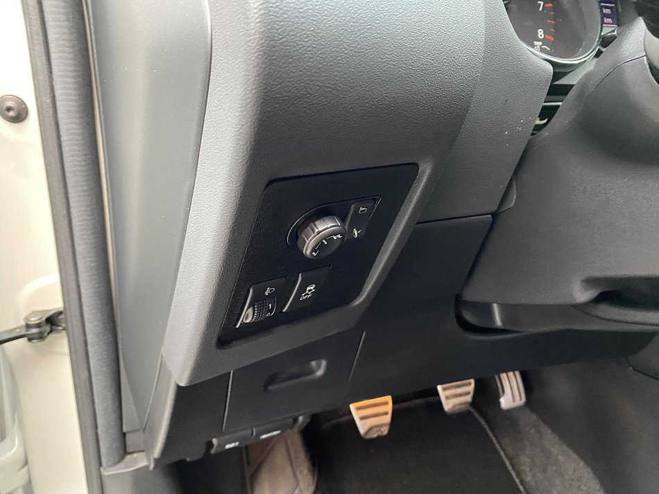 Nissan Qashqai 1.6i Acenta